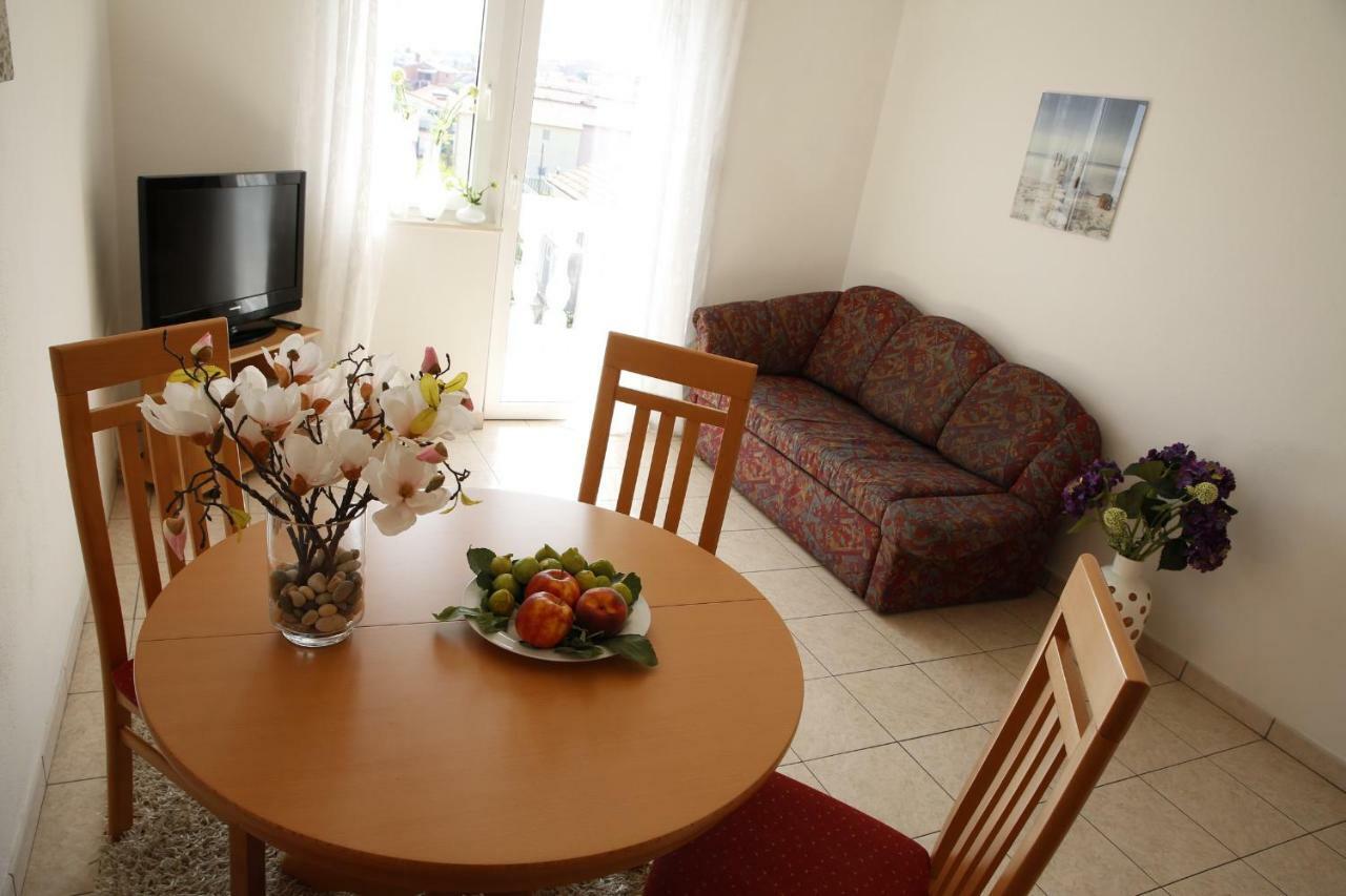 Villa Marica Vodice Esterno foto